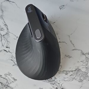 Logitech MX Vertical Mouse